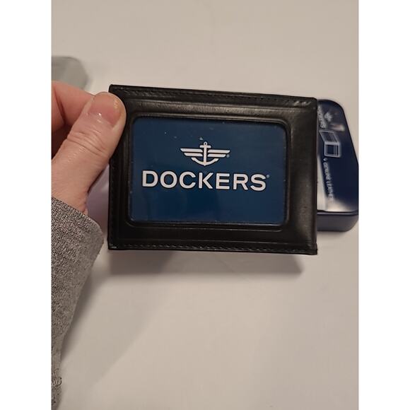 Dockers Mens Leather BiFold Wallet Slim Black Retro W/Case NEW Slim Fold - Picture 5 of 11